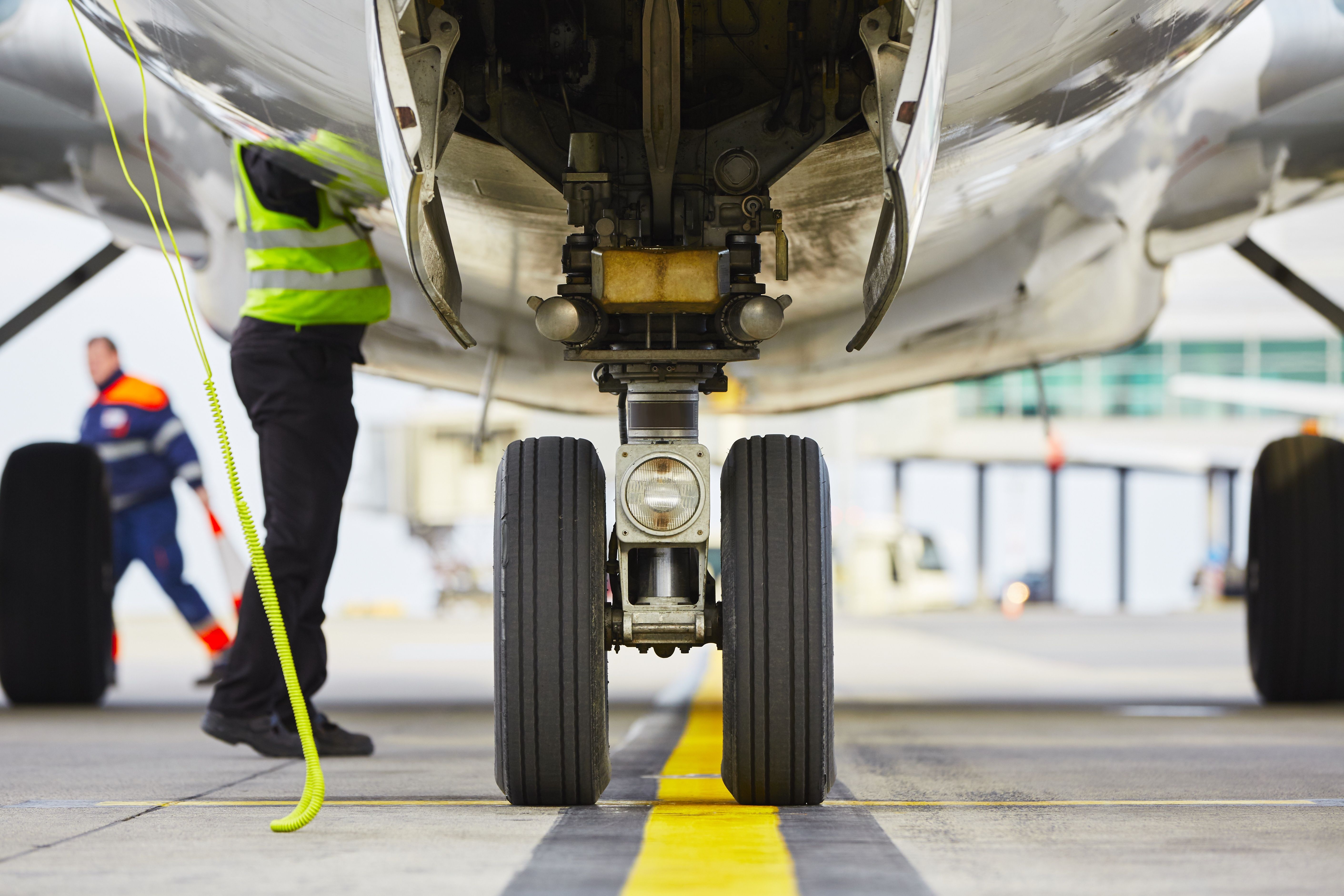 Airport efficiency takes off with MOTOTRBO™